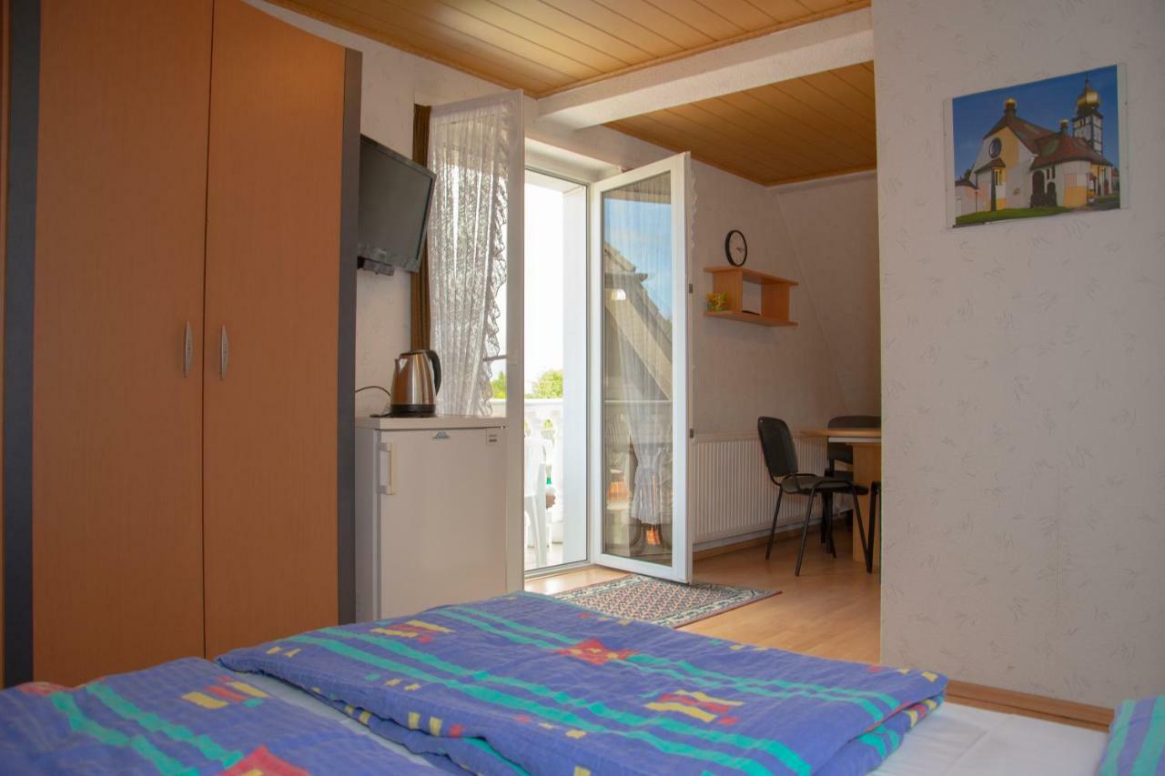 Zielona Okiennica Chillout Lägenhet Chłopy Exteriör bild