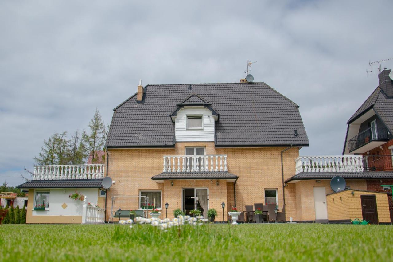 Zielona Okiennica Chillout Lägenhet Chłopy Exteriör bild